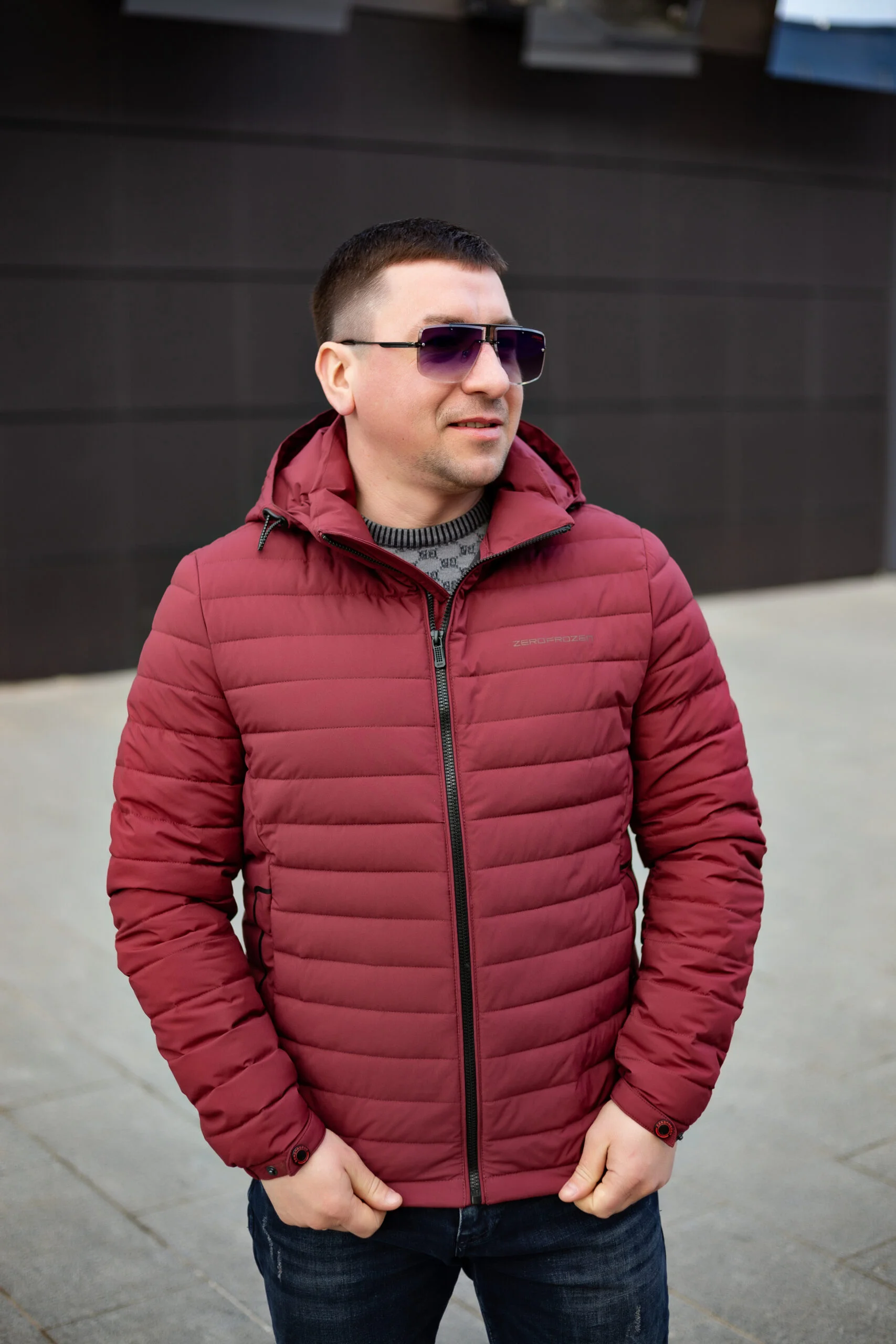 Весняна чоловіча куртка ZERO FROZEN ZF50226 у винному кольорі, вид спереду