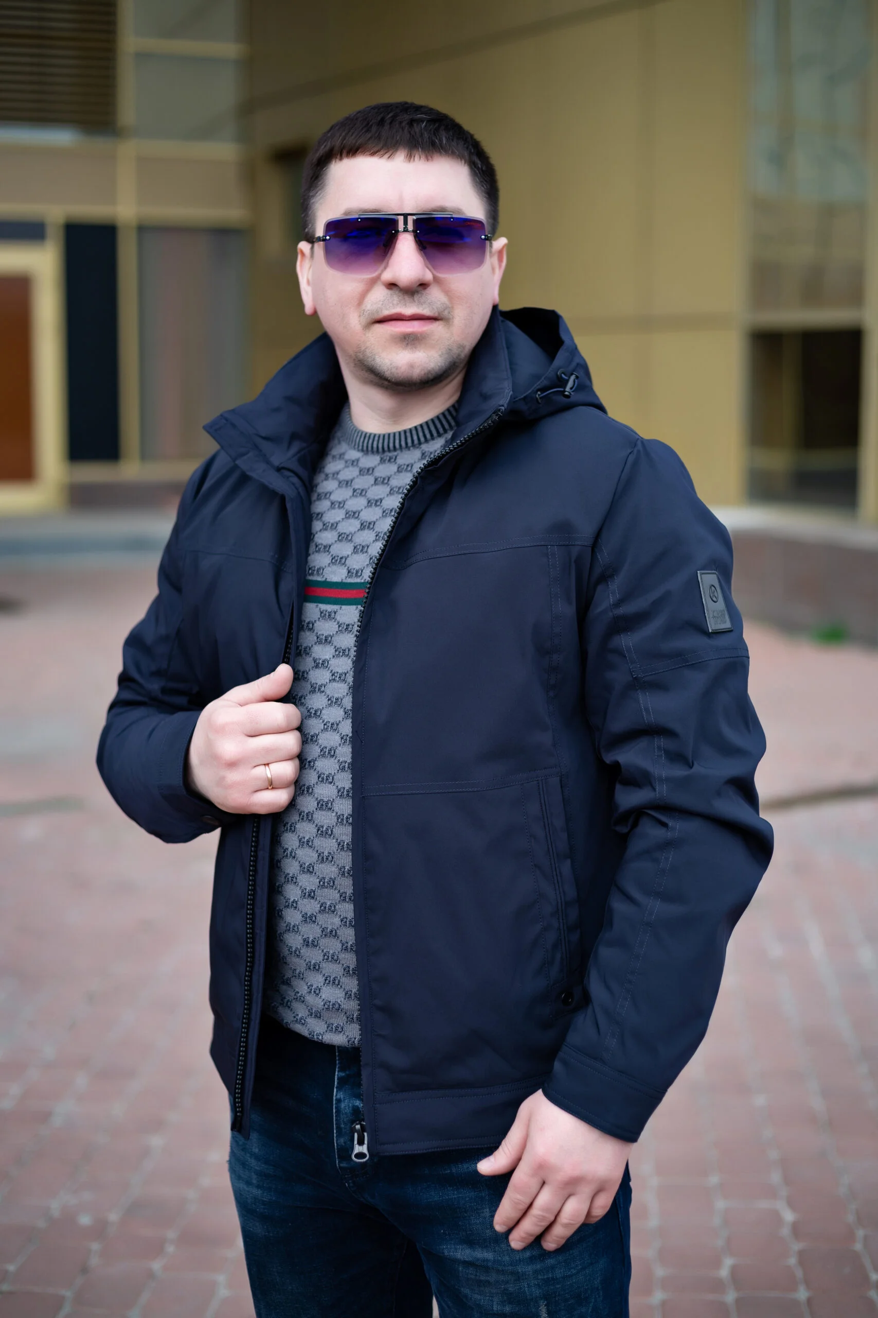 Весняна чоловіча куртка Kings Wind 1K15, розстібнута, вид спереду