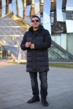 Подовжена чоловіча зимова куртка-пальто Black Vinyl С21-1860L - Зображення 17