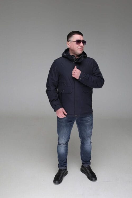 Демисезонная мужская куртка Black Vinyl TC23-2213 для весны и осени.