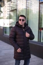 Чоловіча довга зимова куртка Black Vinyl С23-2289CQ колір шоколад