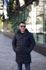 Чоловіча довга зимова куртка Black Vinyl С23-2289CQ колір темно синій - Зображення 4