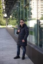 Чоловіча довга зимова куртка Black Vinyl С23-2289CQ колір темно синій - Зображення 6