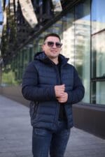 Стильная зимняя куртка Black Vinyl С23-1880С в цвете нави для мужчины