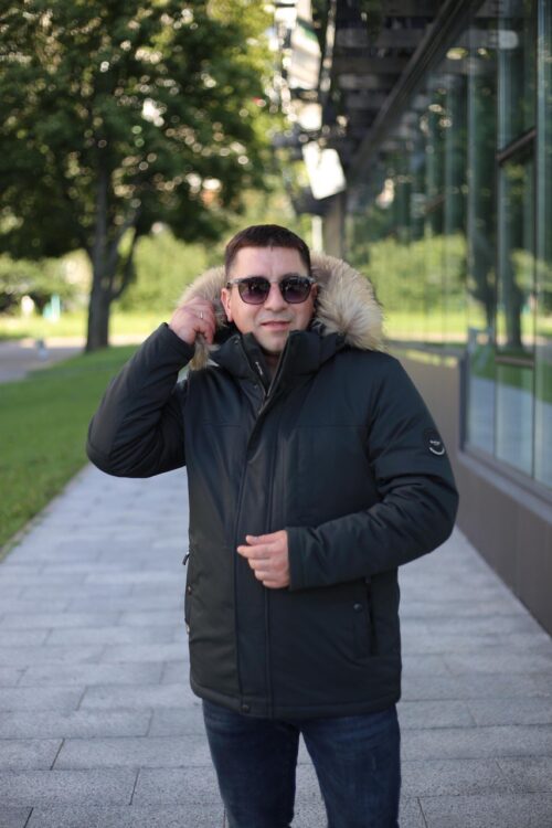 Мужская куртка Black Vinyl С23-2269M2 цвет хаки на молнии