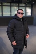 Зимняя куртка Black Vinyl C23-2237C в черном цвете для мужчины