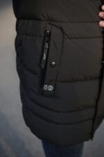Зимняя куртка Black Vinyl C23-2237C в черном цвете для мужчин