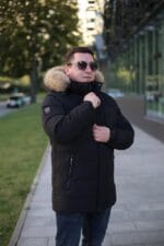 Теплая куртка Black Vinyl С23-2301 М2 в черном цвете для мужчины