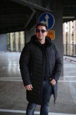 Зимова куртка Black Vinyl С23-2299CQ в чорному кольорі для чоловіка