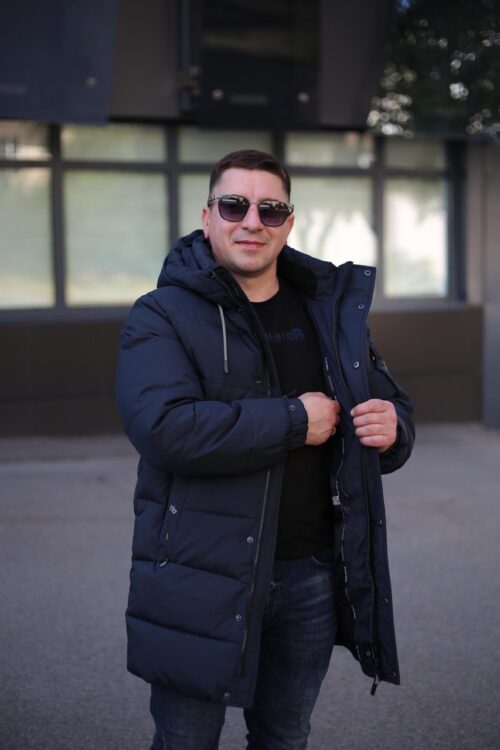Мужская зимняя куртка Black Vinyl C23-2230C в темно-синем цвете