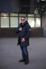 Стильная зимняя куртка Black Vinyl C23-2230C в темно-синем цвете для мужчины
