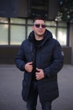 Зимняя куртка Black Vinyl C23-2230C для мужчины в темно-синем цвете