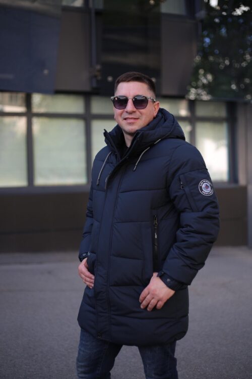 Куртка Black Vinyl C23-2230C в темно-синем цвете для мужчины на зиму