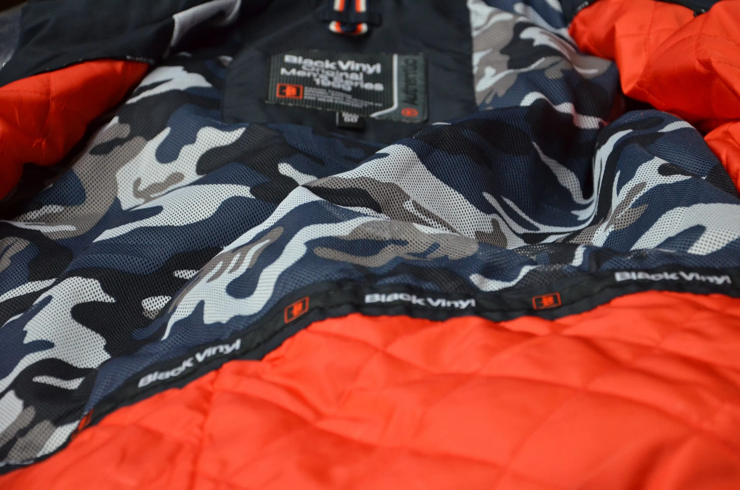 Весняна куртка Black Vinyl TC18-1285 - Зображення 1