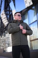 Куртка Black Vinyl TC24-2337 в цвете хаки для мужчины на осень