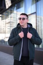 Мужская осенняя куртка Black Vinyl TC24-2337 в цвете малахит
