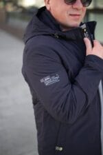 Куртка Black Vinyl TC24-2337 в цвете темно-синий для мужчины на осень