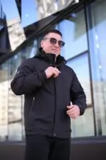 Мужская осенняя куртка Black Vinyl TC24-2338 в черном цвете