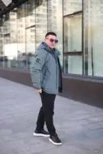 Осенняя куртка Black Vinyl TC24-2338 в цвете мята для мужчины