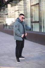 Мужская осенняя куртка Black Vinyl TC24-2338 в цвете мята