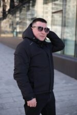 Стильная осенняя куртка Black Vinyl ТС23-2201 в черном цвете для мужчины