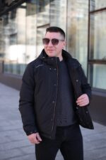 Осенняя куртка Black Vinyl ТС23-2201 в черном цвете для мужчины