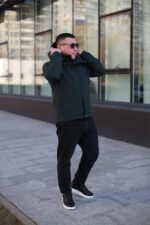 Мужская осенняя куртка Black Vinyl ТС23-2201 в цвете малахит