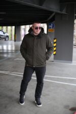 Мужская осенняя куртка Black Vinyl TC24-2335 в цвете хаки