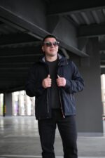 Куртка Black Vinyl TC24-2335 в цвете темно-синий для мужчины на осень