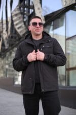 Куртка Black Vinyl ТС24-2339 в черном цвете для мужчины на осень