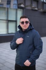 Куртка Black Vinyl TC24-2357 в кольорі інк-блю для чоловіка на осінь