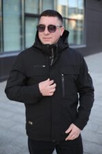 Осенняя куртка Black Vinyl ТС24-2361 в черном цвете для мужчин