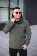 Стильная осенняя куртка Black Vinyl ТС24-2361 в оливковом цвете для мужчины