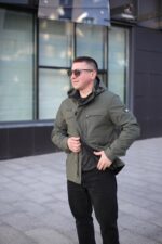 Осенняя куртка Black Vinyl ТС24-2361 в цвете олива для мужчины