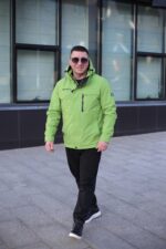 Теплая осенняя куртка Black Vinyl ТС24-2361 в зеленом цвете для мужчины