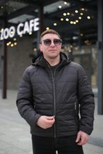 Осенняя куртка Black Vinyl BТС24-2373 для мужчины черная