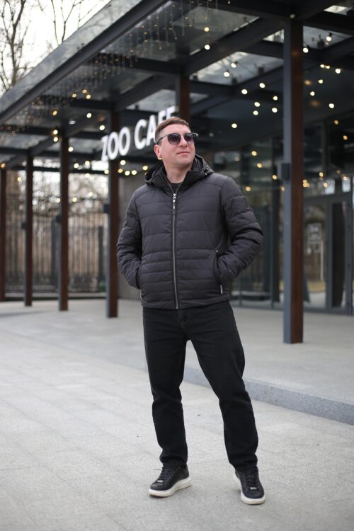 Мужская осенняя куртка Black Vinyl BТС24-2373 в черном цвете