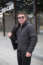 Стильная осенняя куртка Black Vinyl BТС24-2373 в черном цвете для мужчины