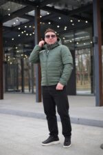 Осіння куртка Black Vinyl ТС24-2373 в кольорі олива для чоловіка