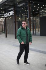 Куртка Black Vinyl ТС24-2373 в зеленому кольорі для чоловіка на осінь