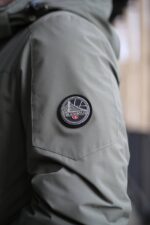 Стильна осіння куртка Black Vinyl TC24-2388 в оливковому кольорі для чоловіка