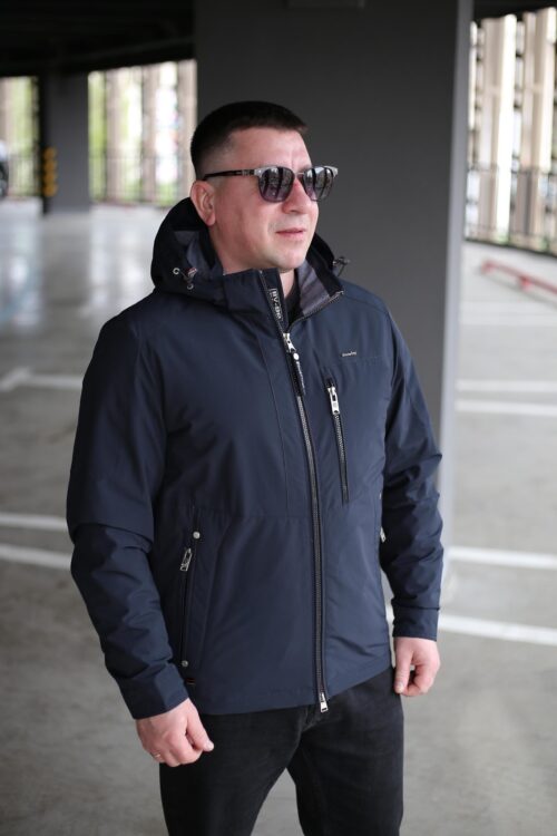 Осіння куртка Black Vinyl TC24-2388 в кольорі темно-синій для чоловіка