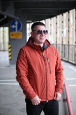 Осіння куртка Black Vinyl TC24-2388 для чоловіка теракотова