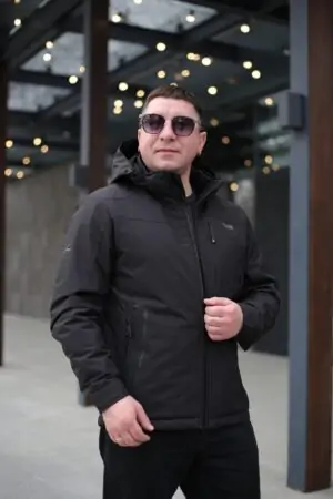 Мужская осенняя куртка Black Vinyl ТС23-2200 в черном цвете