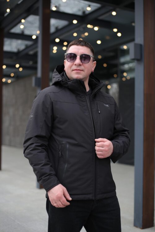 Мужская осенняя куртка Black Vinyl ТС23-2200 в черном цвете