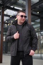 Куртка Black Vinyl ТС23-2200 в чорному кольорі для чоловіка на осінь