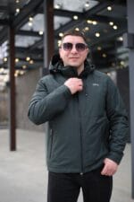 Осіння куртка Black Vinyl ТС23-2200 в кольорі малахіт для чоловіків