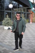 Куртка Black Vinyl TC24-2356 в цвете малахит для мужчины на осень