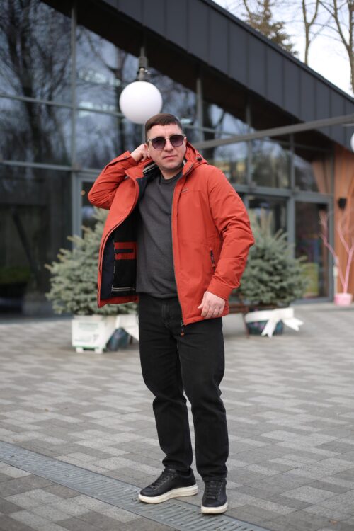 Осенняя куртка Black Vinyl ТС24-2356 в терракотовом цвете для мужчин