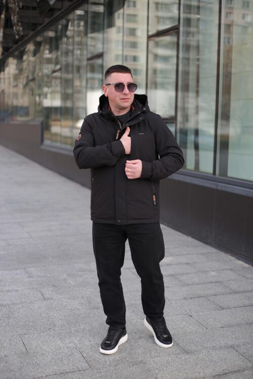 Куртка Black Vinyl ТС24-2336 в черном цвете для мужчины на осень